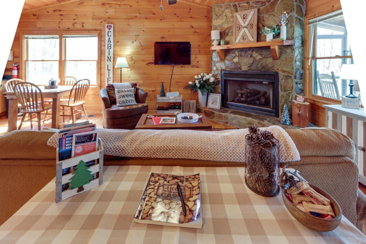 Blue Ridge Cozy Cabin In The Woods With Hot Tub! Esterno foto