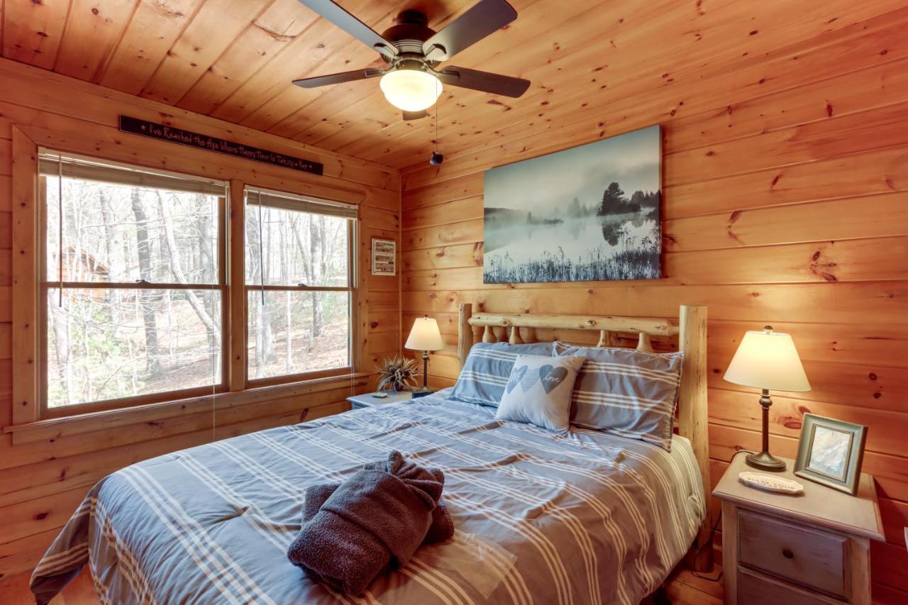 Blue Ridge Cozy Cabin In The Woods With Hot Tub! Esterno foto